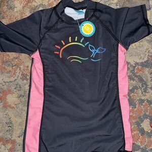 Kids Rash Guard Swim Shirt Size 7/8 SPF 50 UV Protection Short Sleeve Swimwear